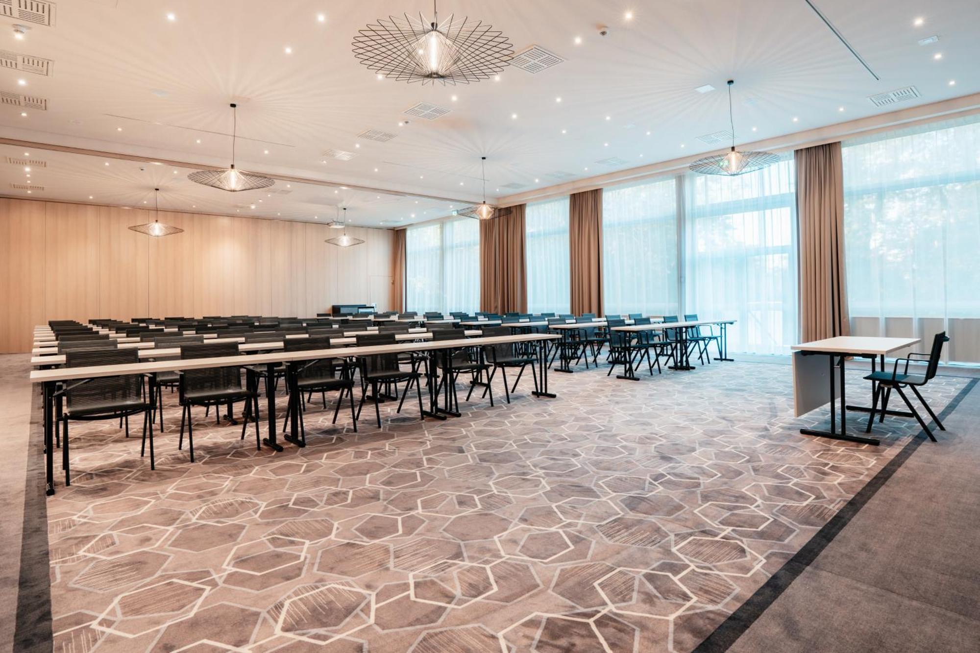Leonardo Royal - Am Stadtwald 4* Keulen